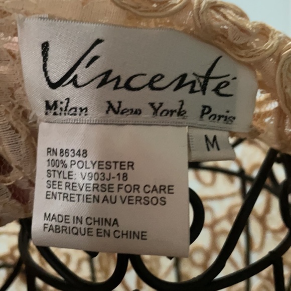 Lace sheer top - Picture 7 of 7